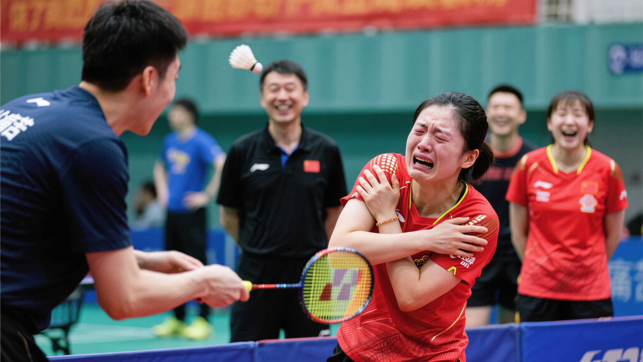 疑是一场团 疑是一场团